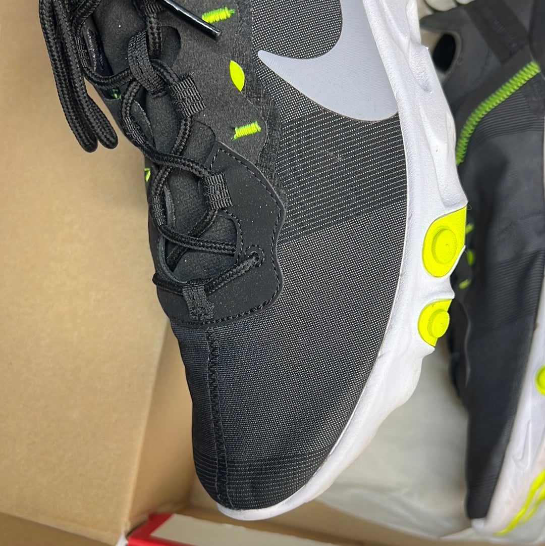 Nike React Element 55