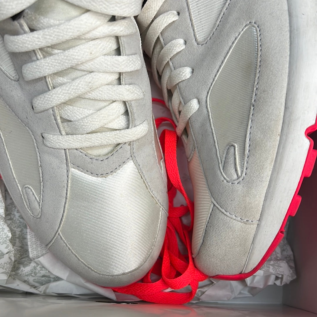 Nike Air Max 180 iD Infrared