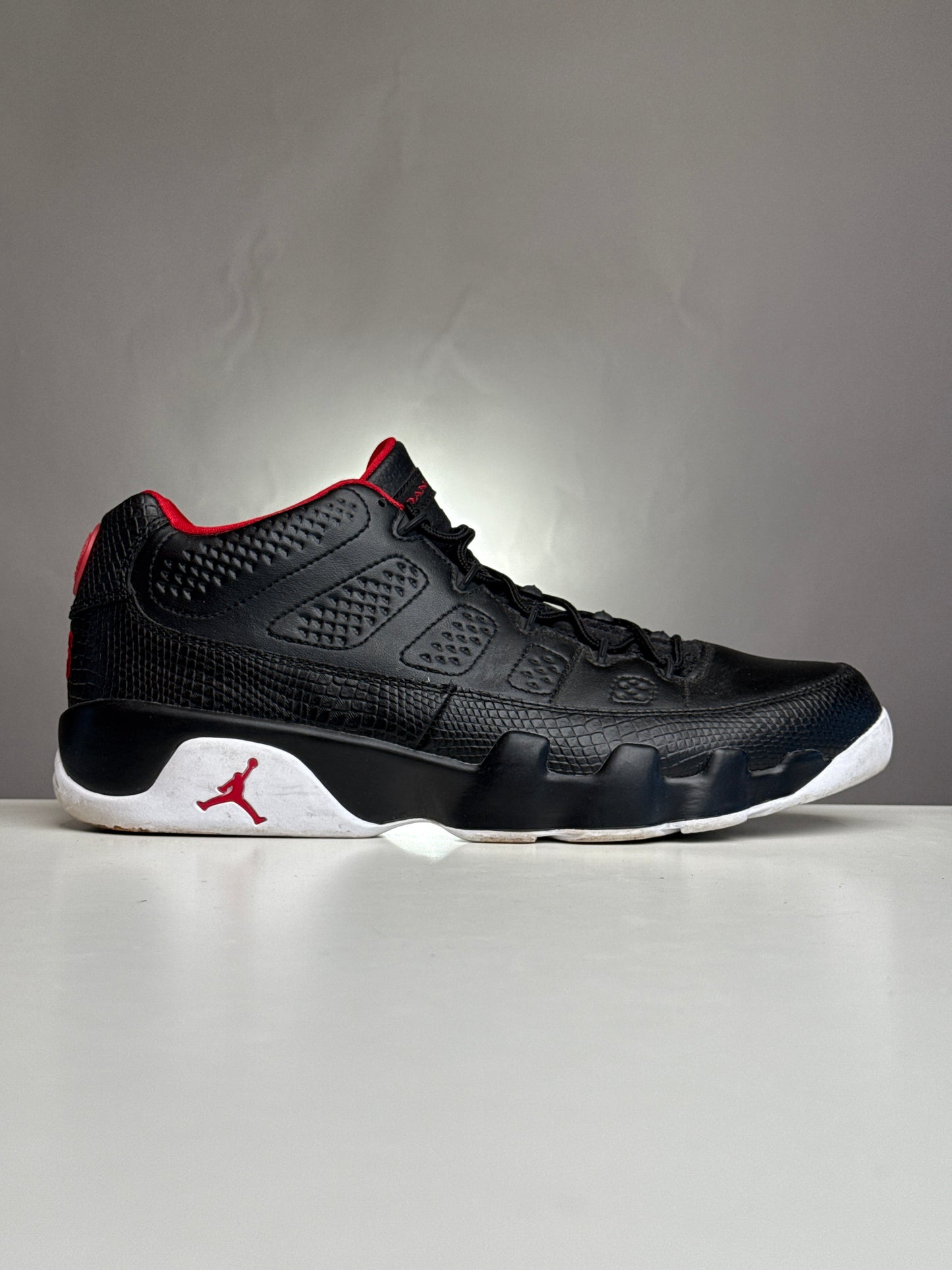 Air Jordan 9 Low Snakeskin