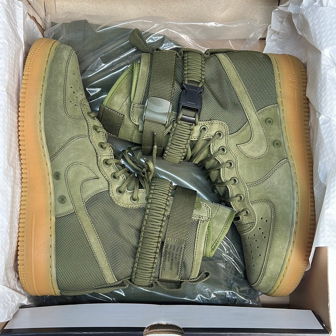 Nike Air Force 1 SF Olive