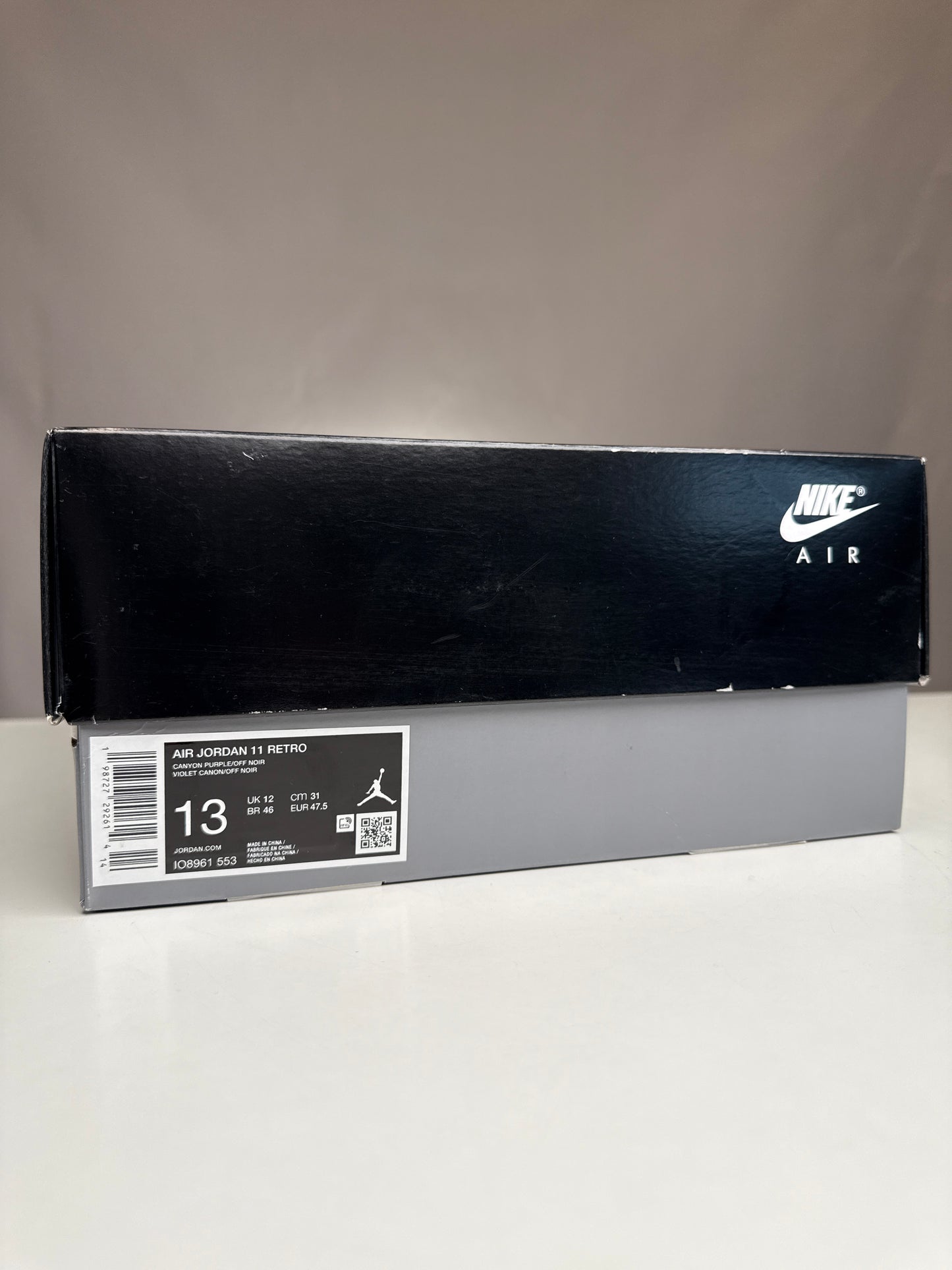 Air Jordan 11 Mojave