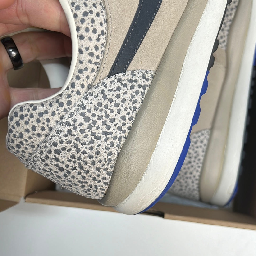 Nike Air Safari VNTG Stone