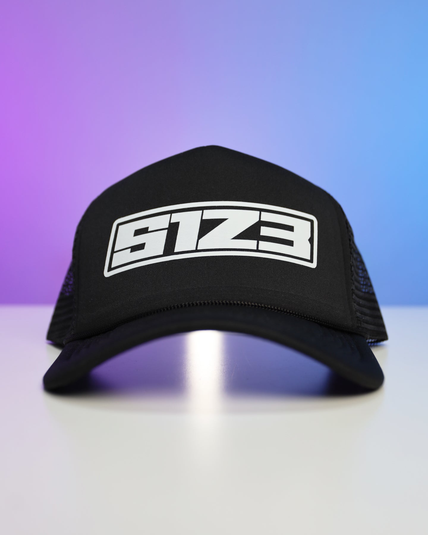 S1Z3 TRUCKER - BLACK/WHITE
