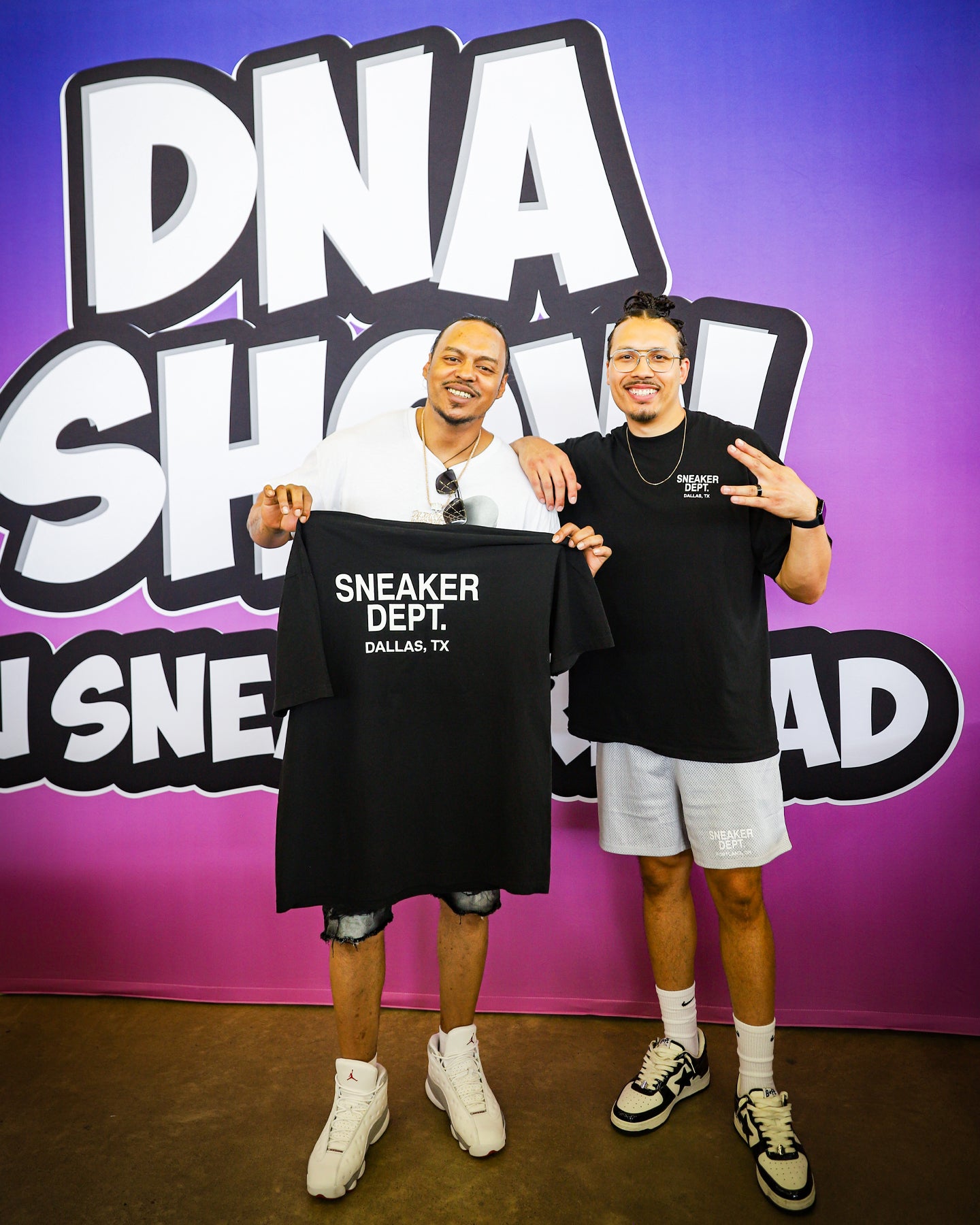 SNEAKER DEPT. DALLAS - BLACK TEE
