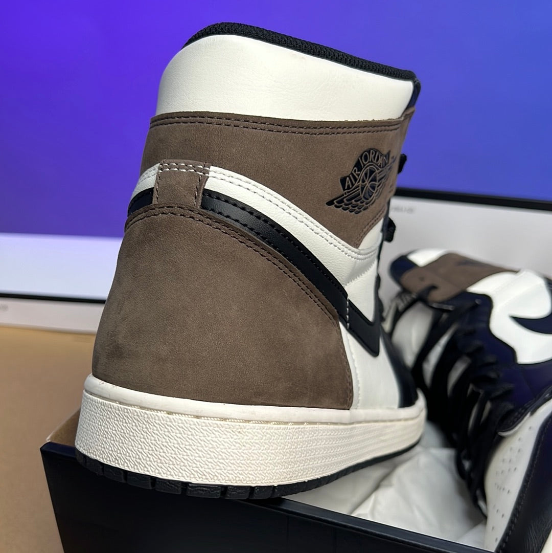 Air Jordan 1 High OG Mocha