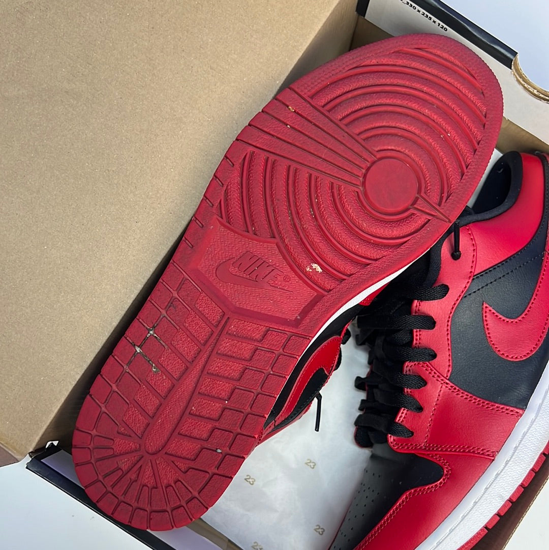 Air Jordan 1 Low Retro Reverse Bred