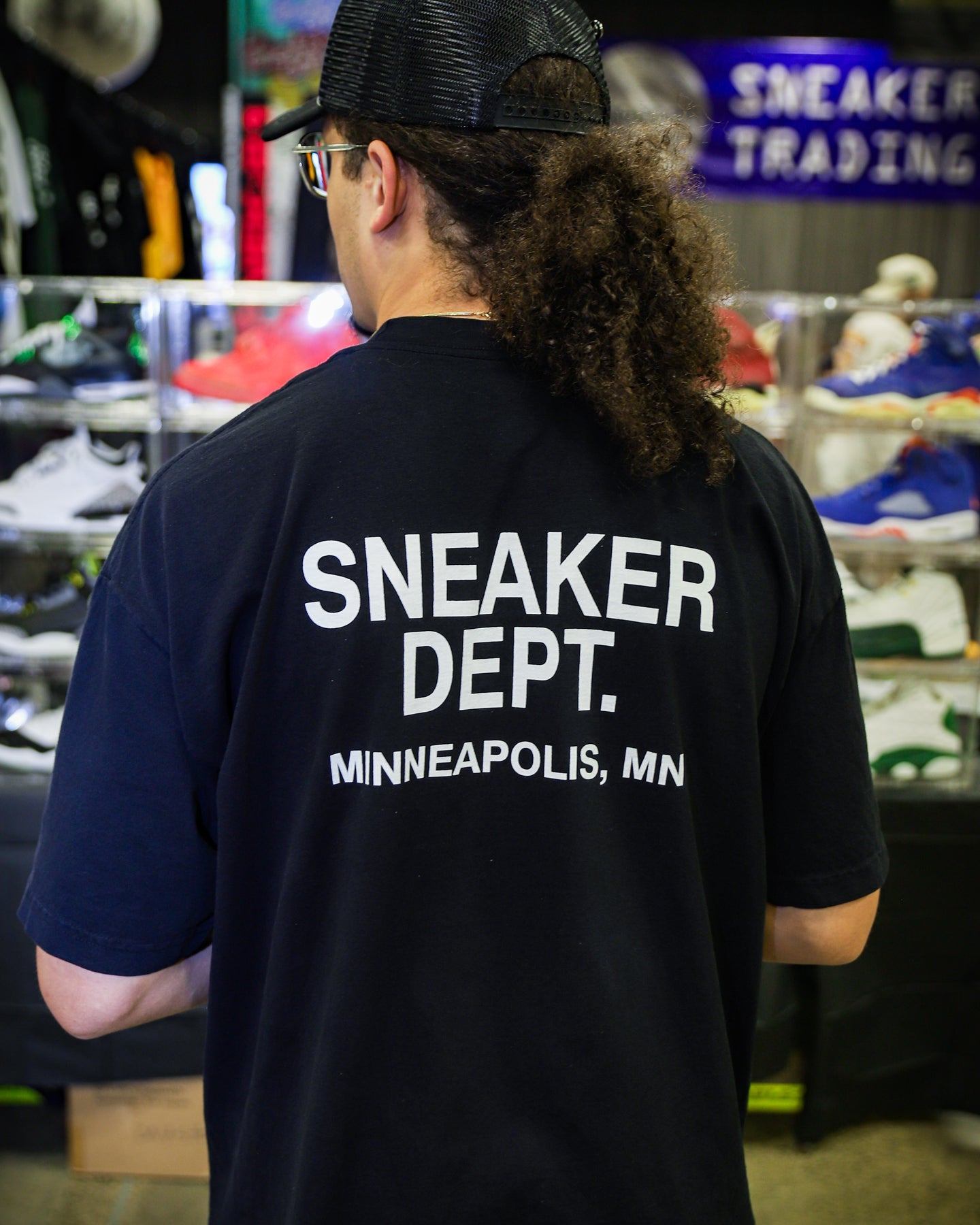 SNEAKER DEPT. MINNEAPOLIS - BLACK TEE