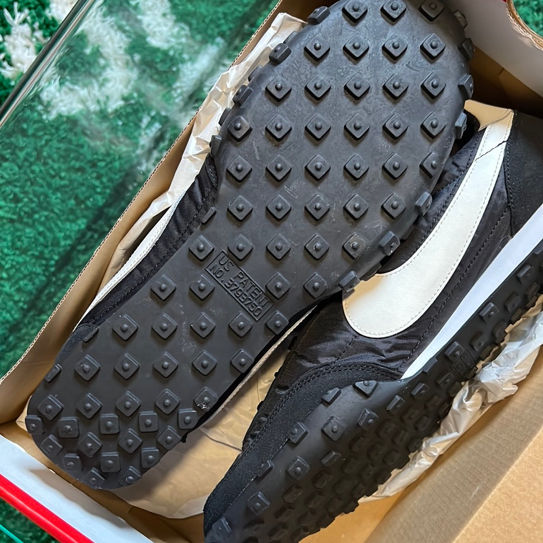 Nike Waffle Racer Black/White