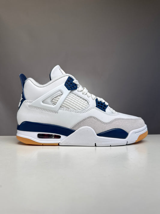 Air Jordan 4 SB Navy
