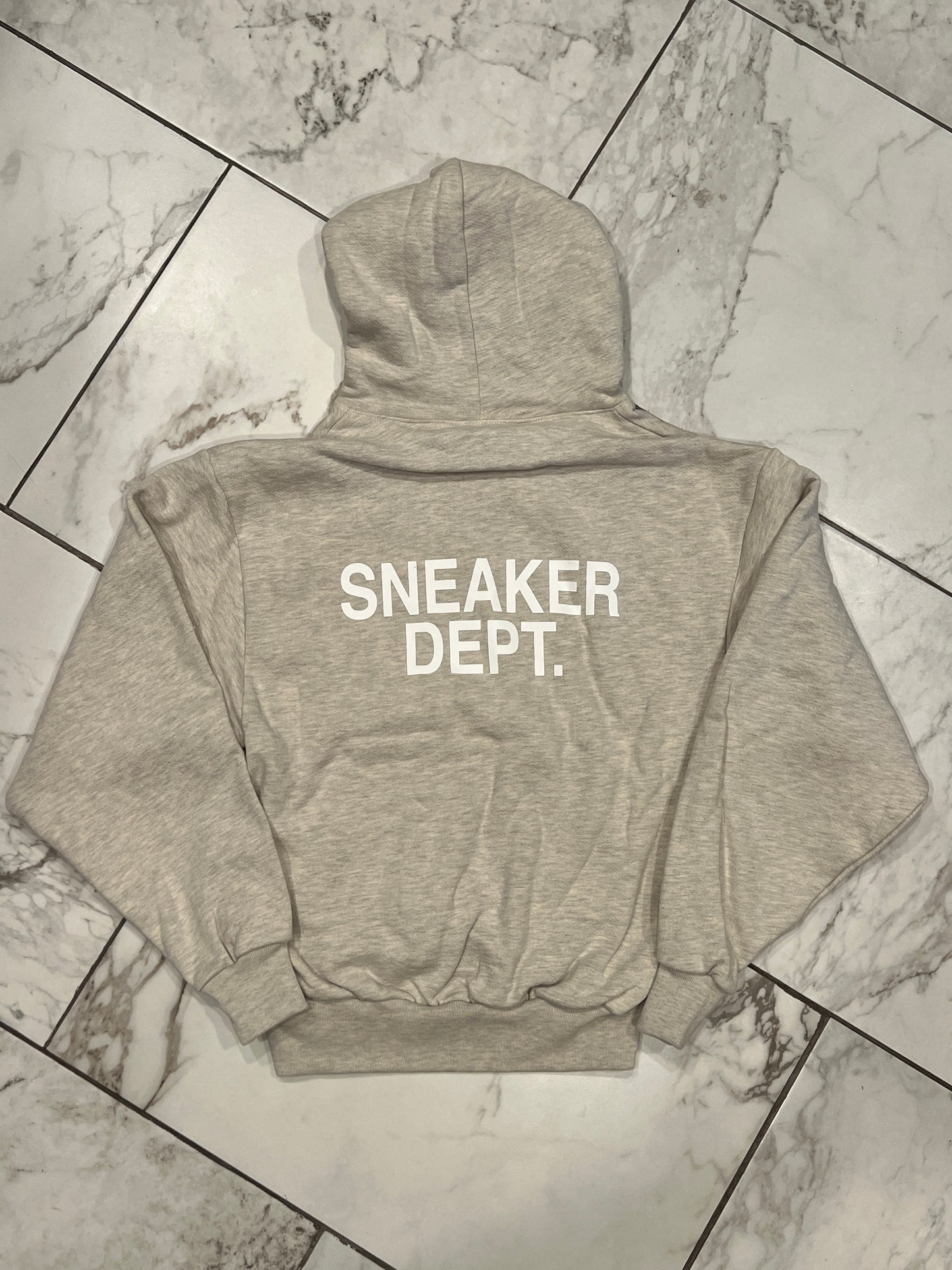 SNEAKER DEPT. - CREAM HOODIE