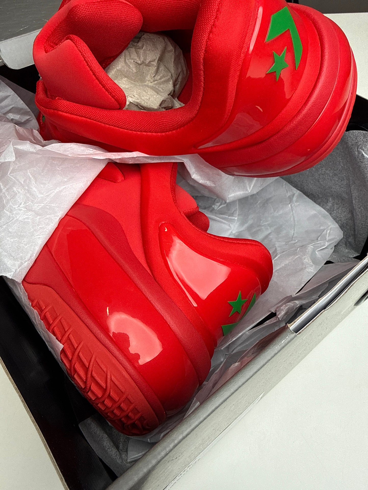 Converse Shai 001 Red