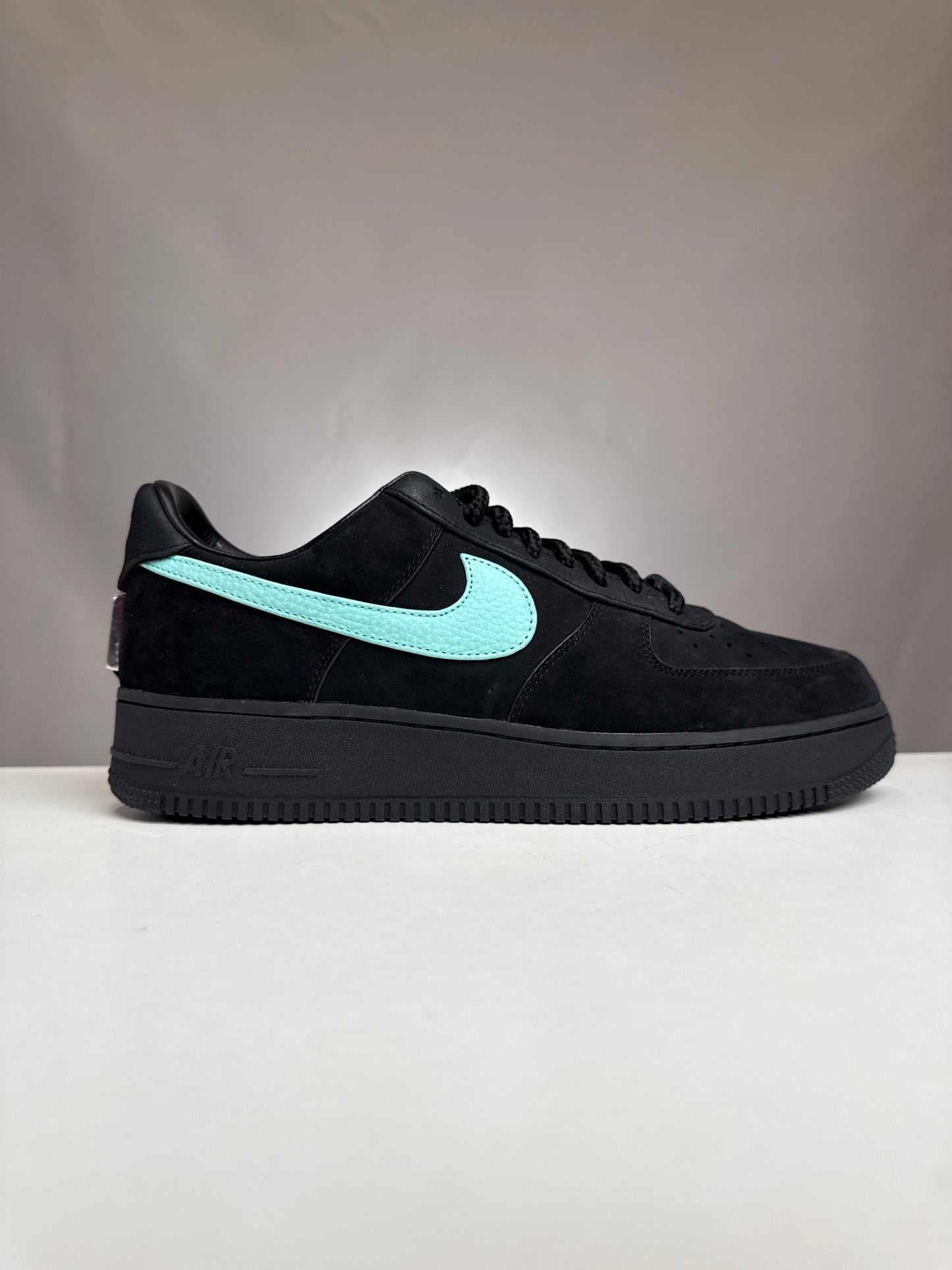 Nike Air Force 1 Low Tiffany & Co.