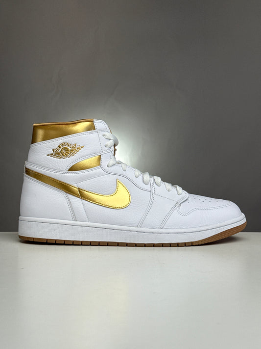 Air Jordan 1 High OG WMNS Metallic Gold