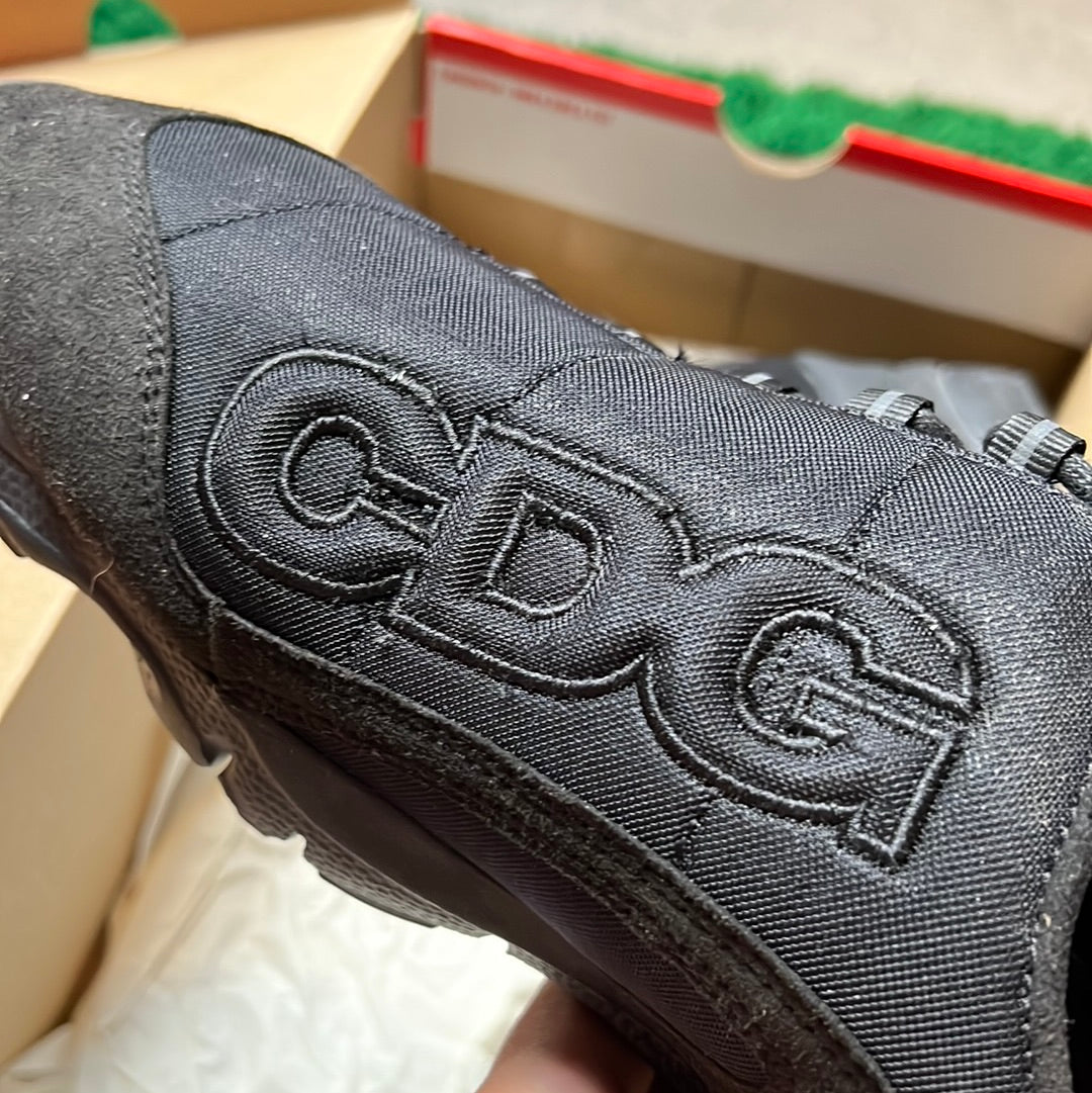 Cdg nike outlet footscape